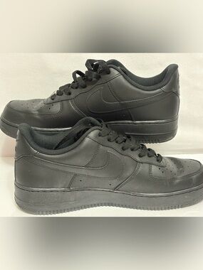 Nike Air Force 1 Low Shoes Mens Black Low Top Sneakers CW2288-001, size 11